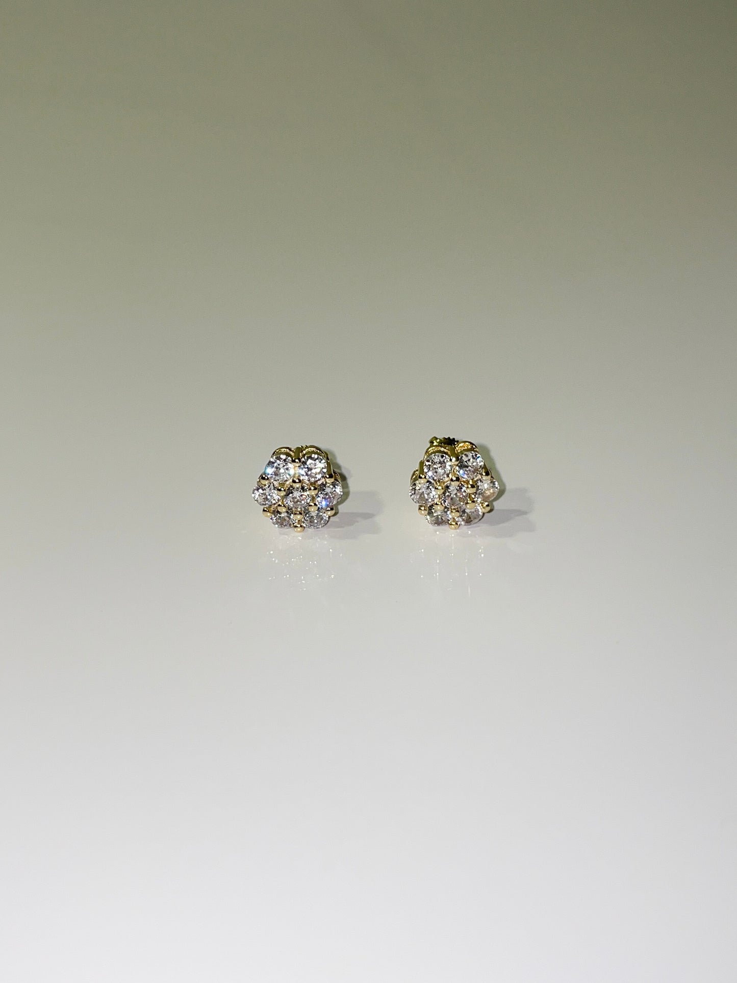 gold cubic zirconia flower screwback stud earrings