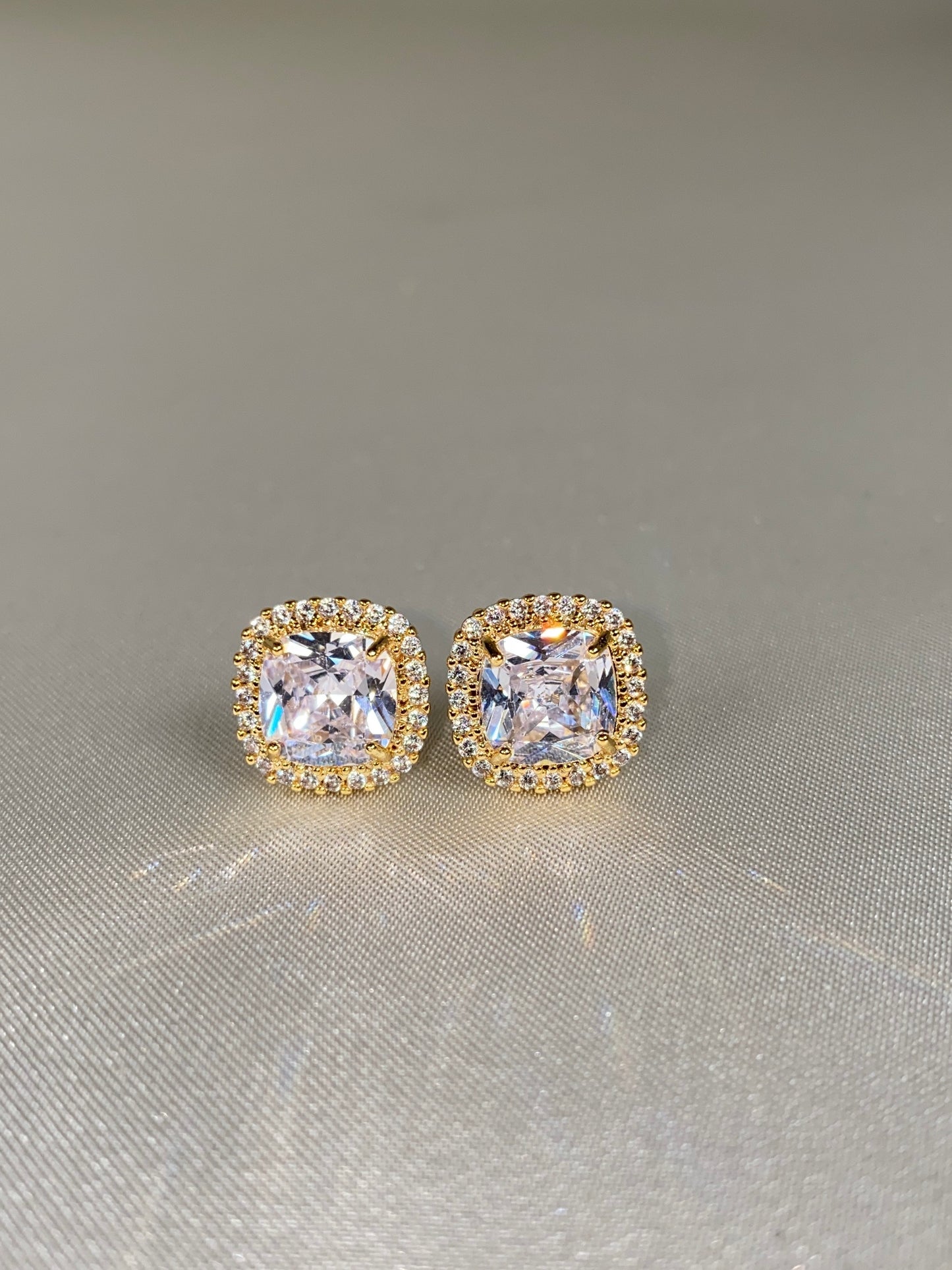 classic gold cubic zirconia stud earrings